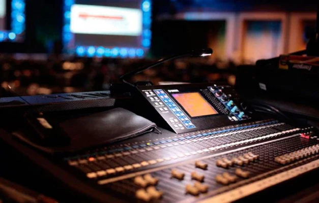 Simplify Event Planning: How AV Rental Services Ensure Seamless Experiences